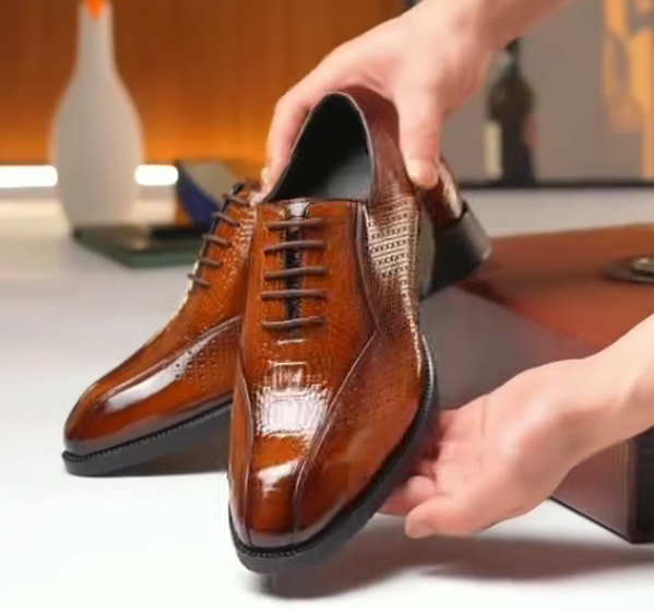 Pointed toe casual men's leather shoes