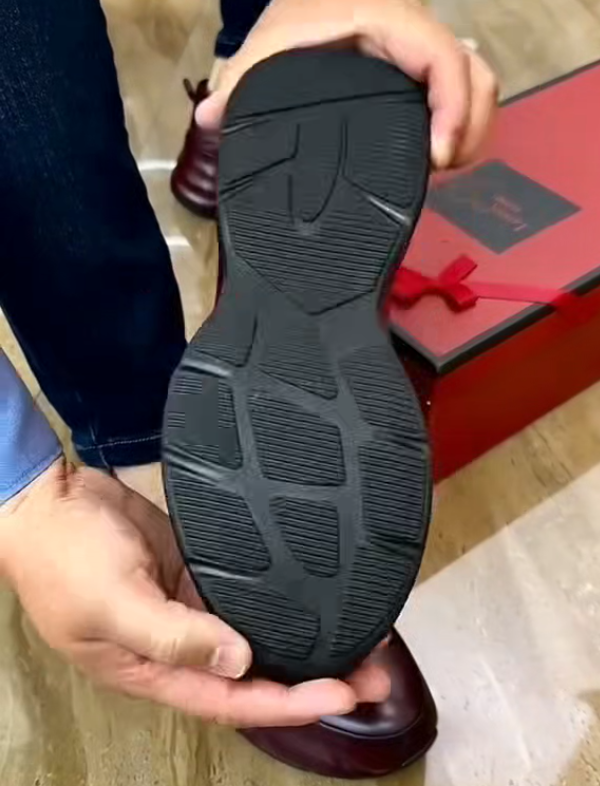 Korean style casual men's leather shoes