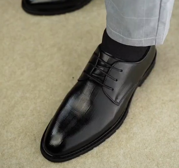 Men's classic leather shoes