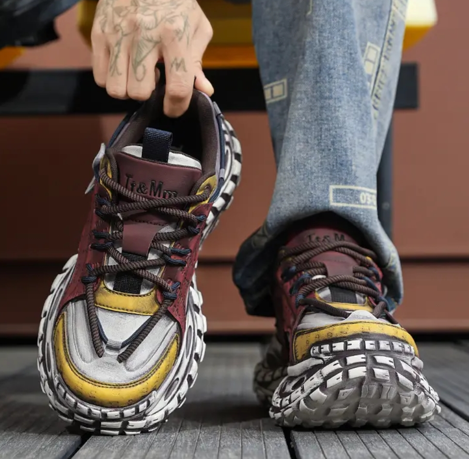 Luxury Autumn/Winter Retro Platform Casual Shoes - Couple Style