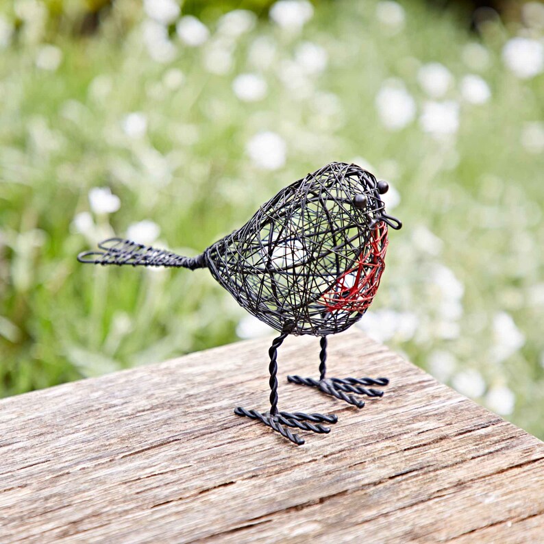 Handmade wire robin decorative ornament