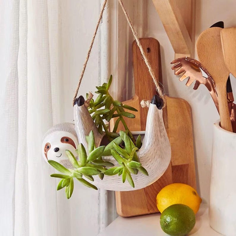Sloth hanging flower pot