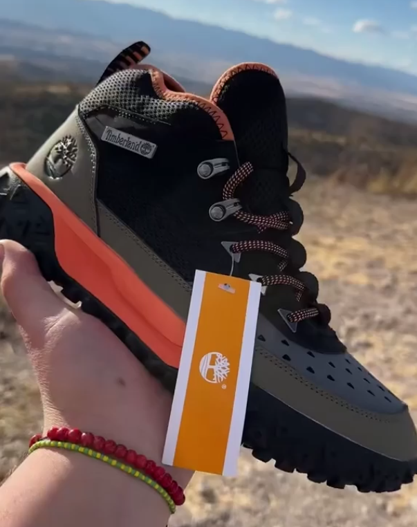 Men's Luxury Mid-Cut Lace-Up Hiking Boots